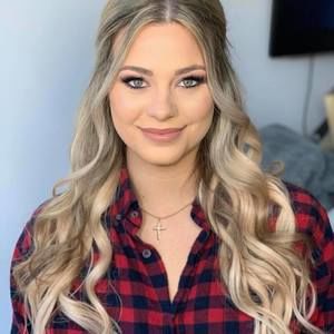 Meet your Posher, Lori